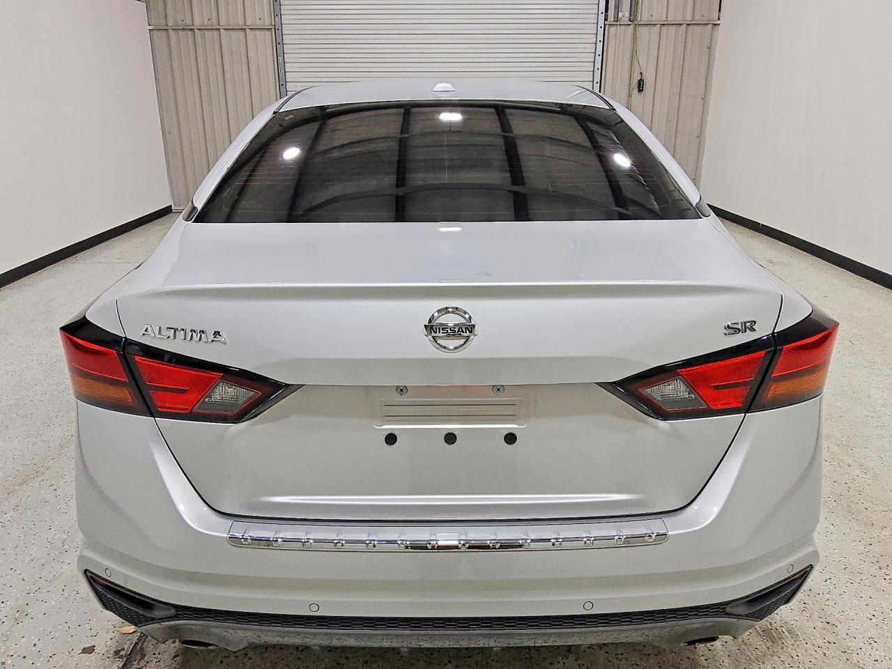 2020 Nissan Altima 2.5 Sr - Image 6