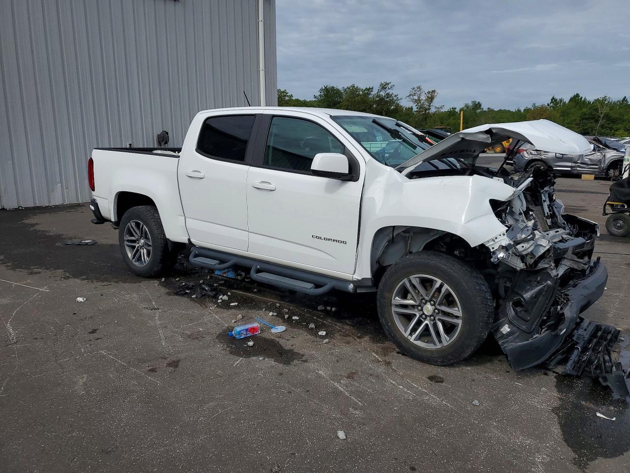 2021 Chevrolet Colorado - Image 4
