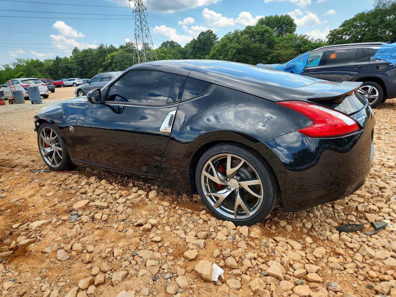 2016 Nissan 370Z Sport - Фото 2
