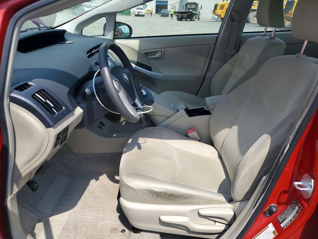 2010 Toyota Prius Iii - Image 7