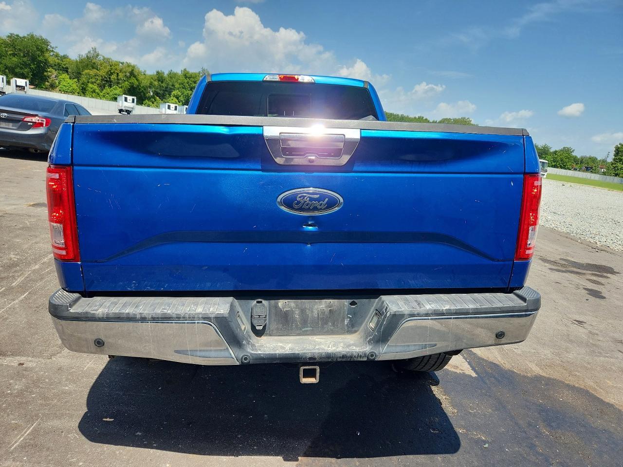 2016 Ford F150 Supercrew - Image 6