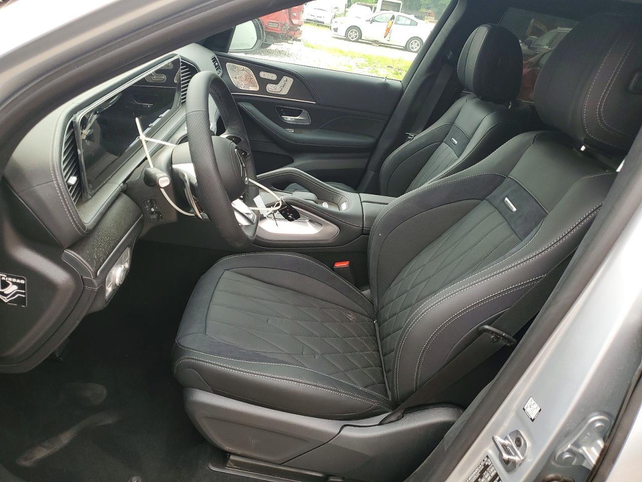 2026 Mercedes-Benz Gls 63 Amg 4Matic - Image 7