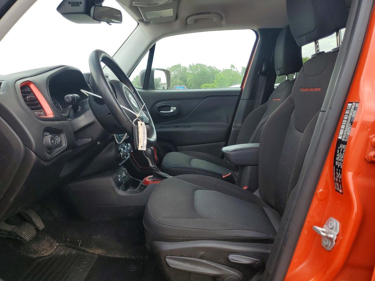2015 Jeep Renegade Trailhawk - Фото 7