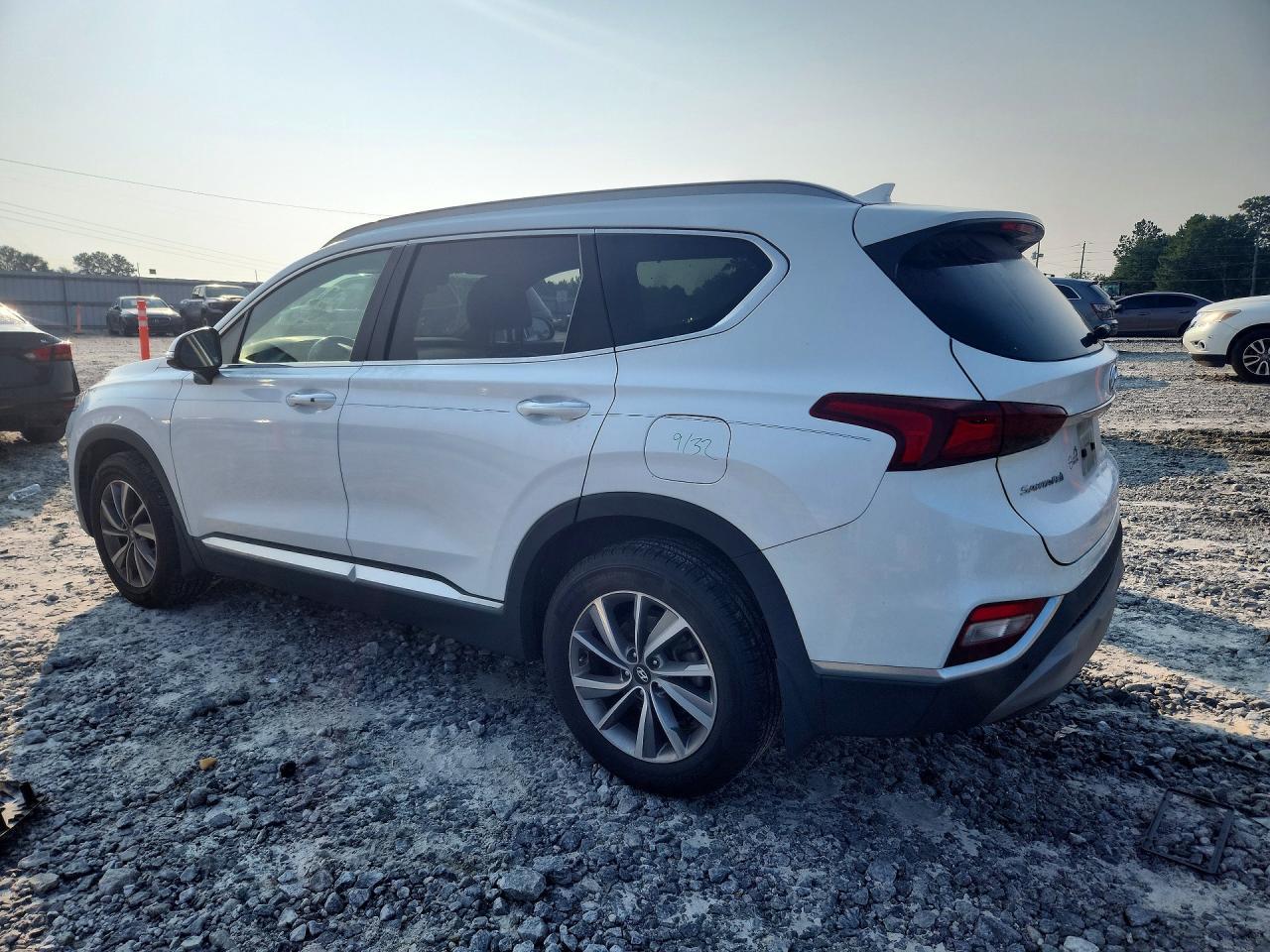 2019 Hyundai Santa Fe Limited 2.4L - Фото 2