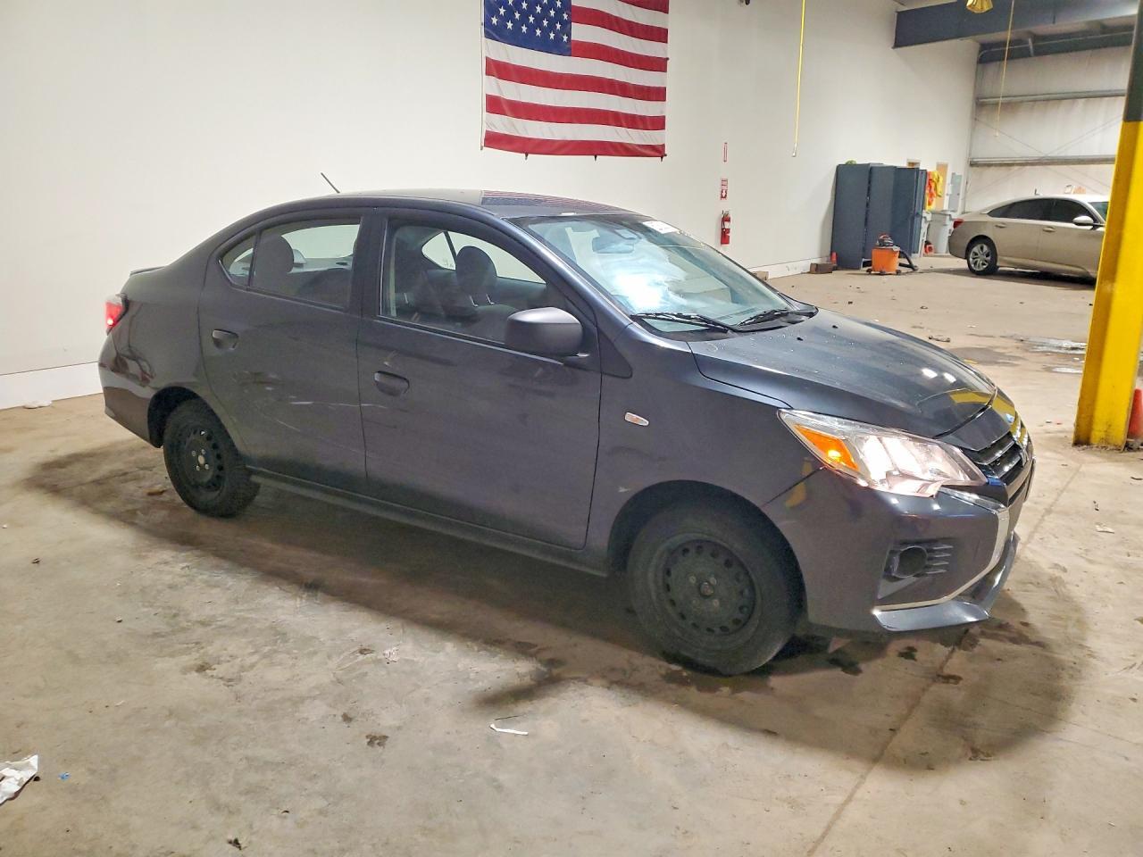 2024 Mitsubishi Mirage G4 Es - Image 4