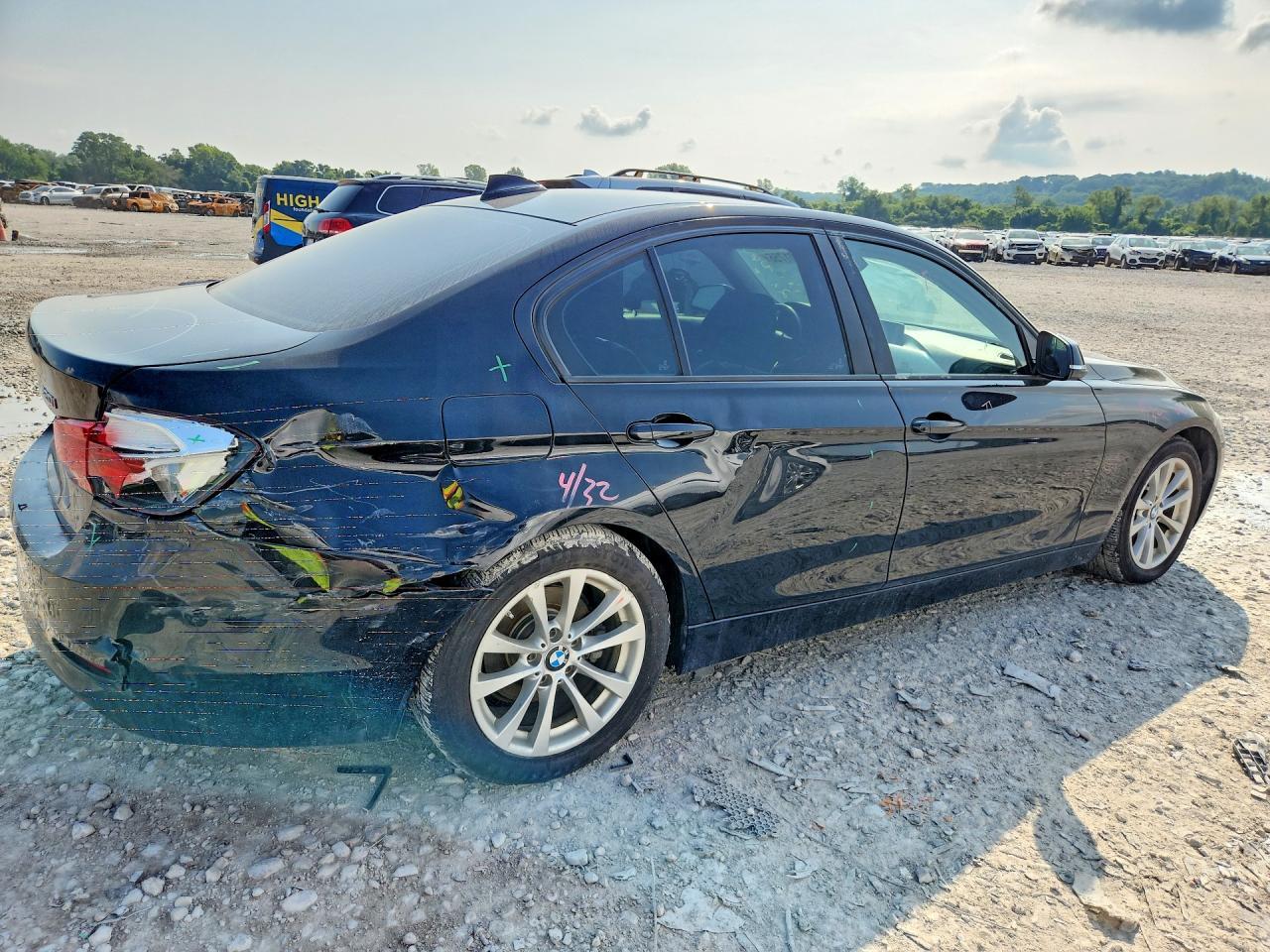 2018 BMW 320 I - Фото 3