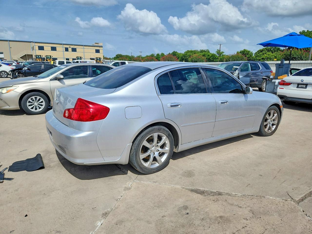 2005 Infiniti G35 - Image 3