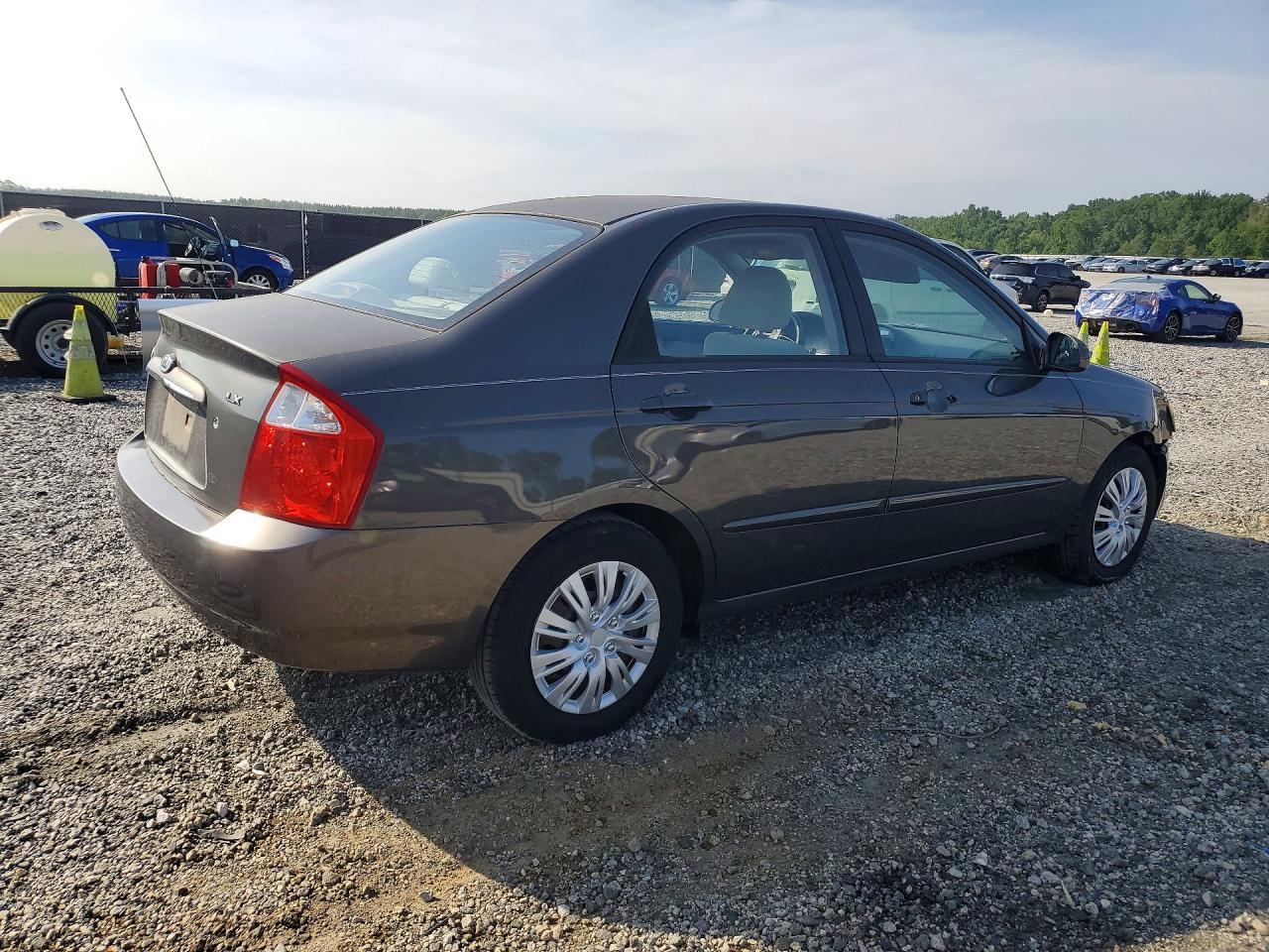 2005 Kia Spectra Lx - Фото 3