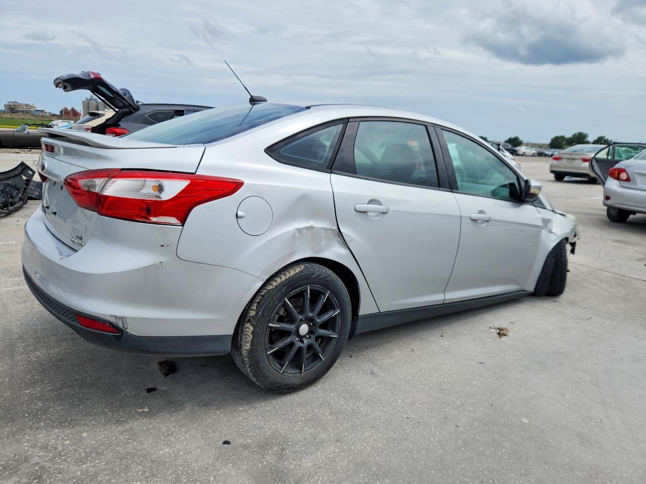 2014 Ford Focus Se - Image 3