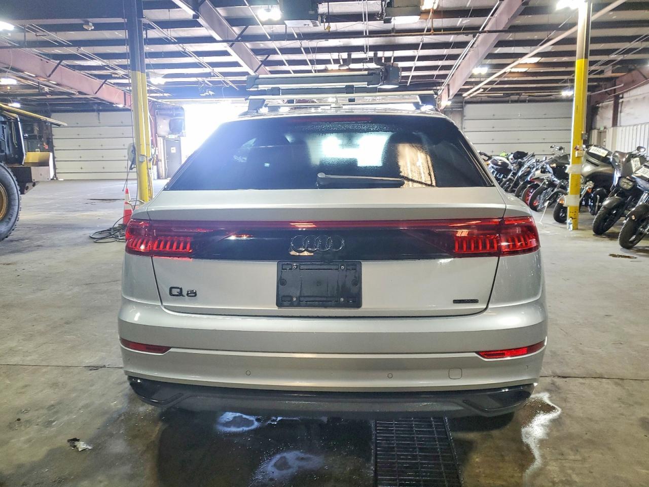2019 Audi Q8 Premium - Image 6