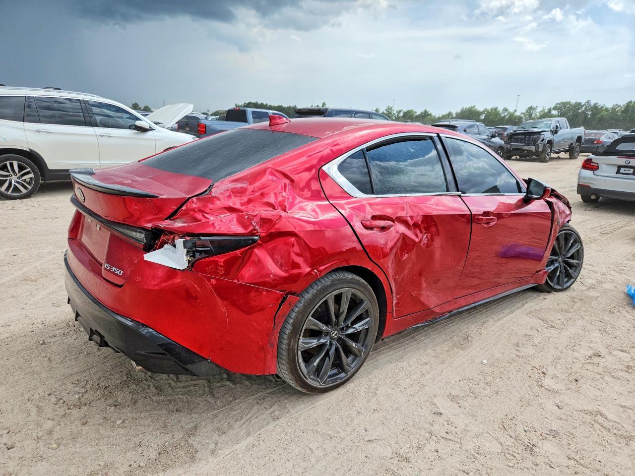 2025 Lexus Is 350 F Sport Design - Image 3
