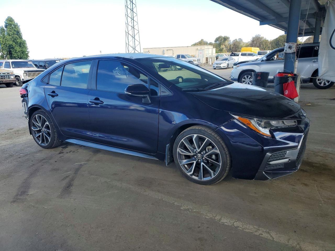2020 Toyota Corolla Se - Фото 4
