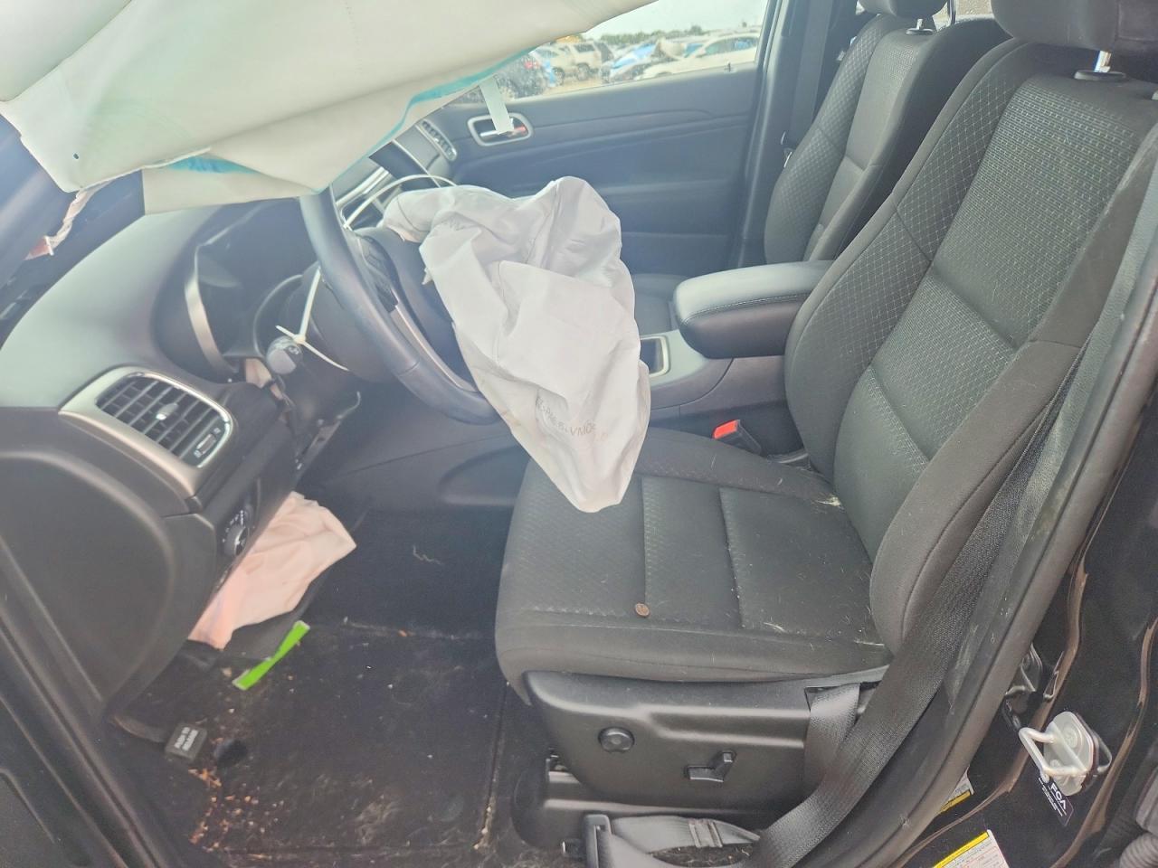 2021 Jeep Grand Cherokee Laredo - Image 7