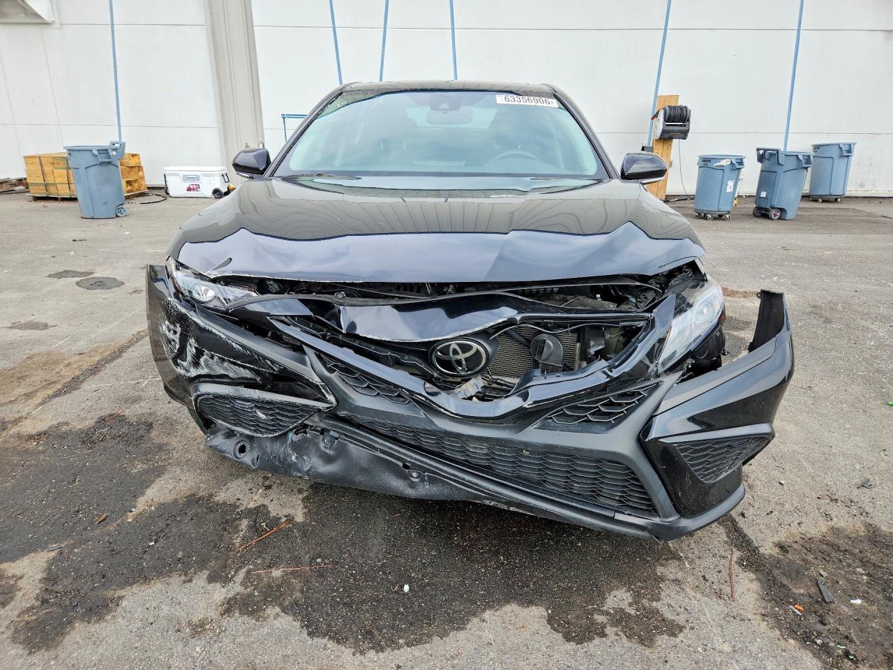 2024 Toyota Camry Se - Фото 5