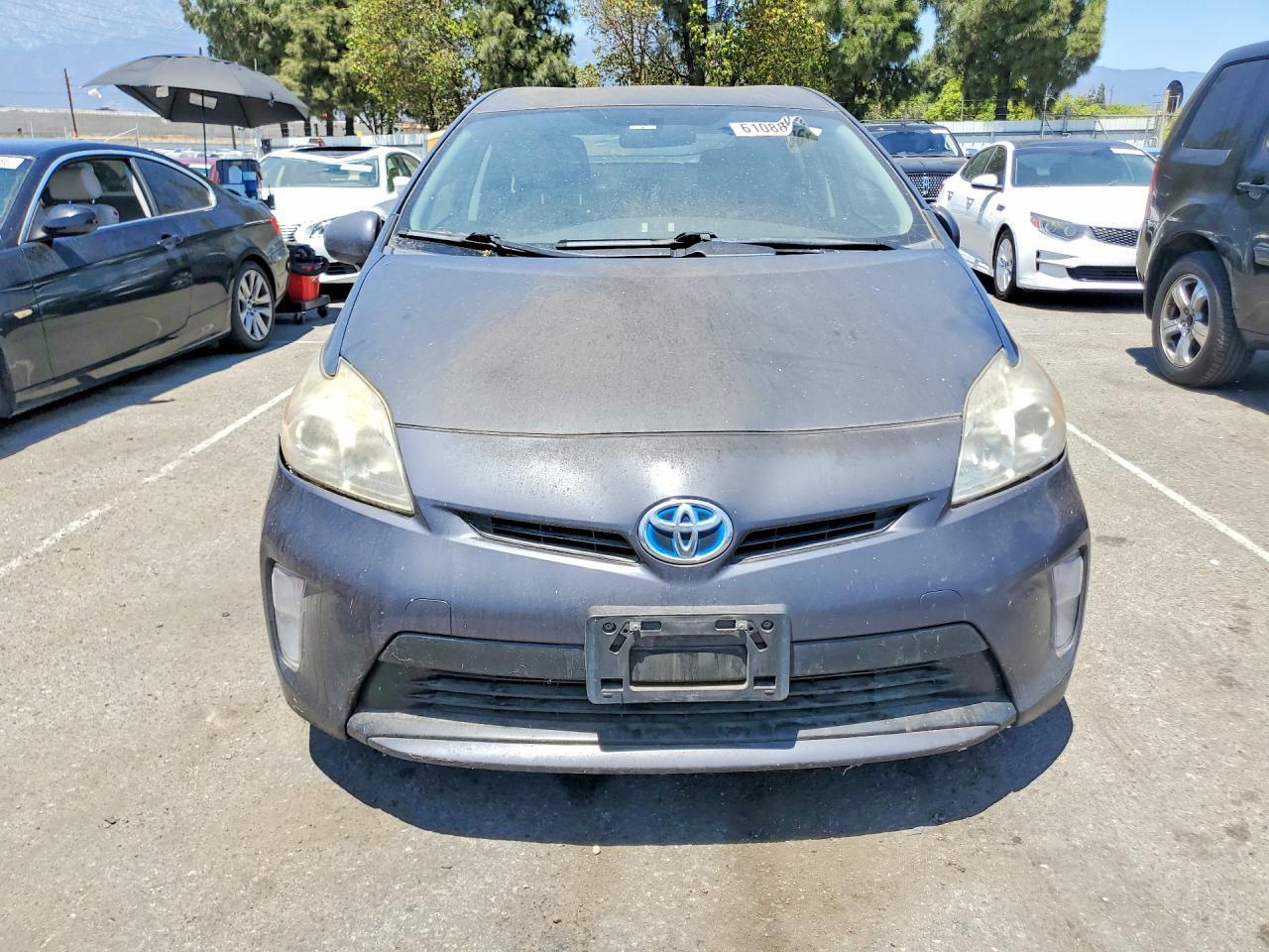 2015 Toyota Prius Three - Фото 5