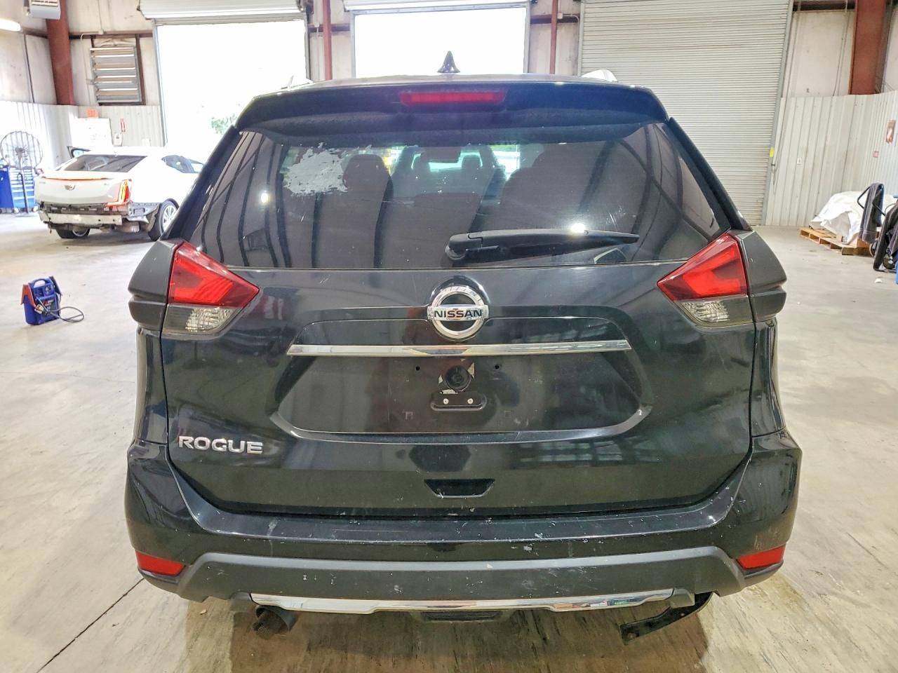 2017 Nissan Rogue S - Image 6