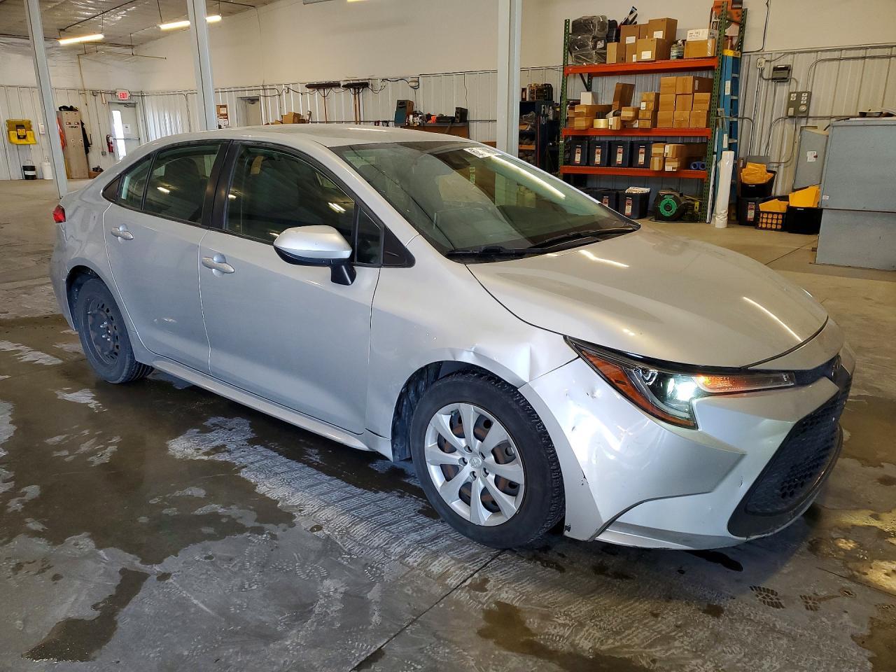 2020 Toyota Corolla Le - Image 4