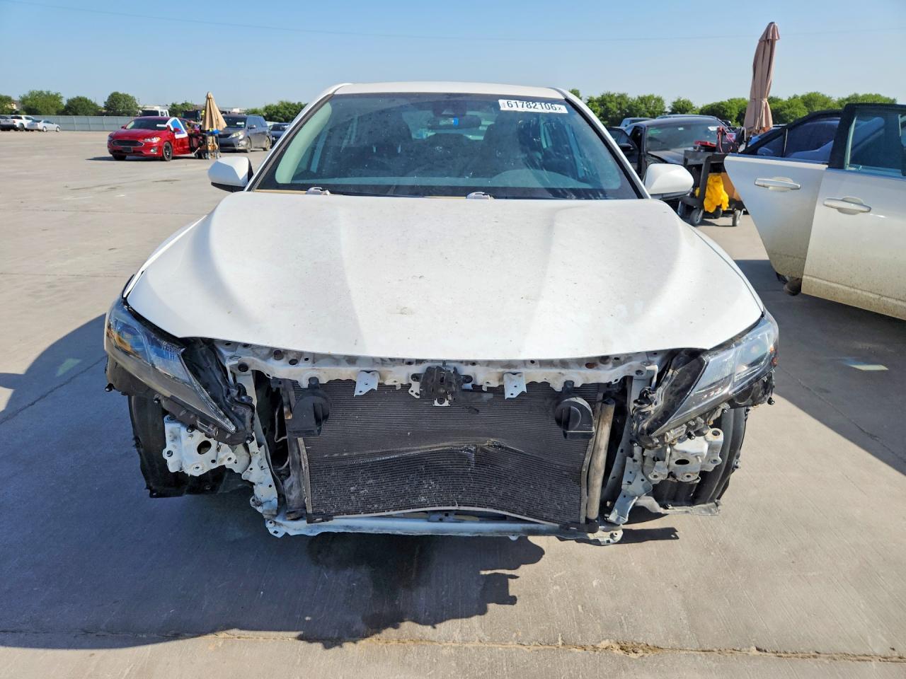 2021 Toyota Camry Se - Image 5