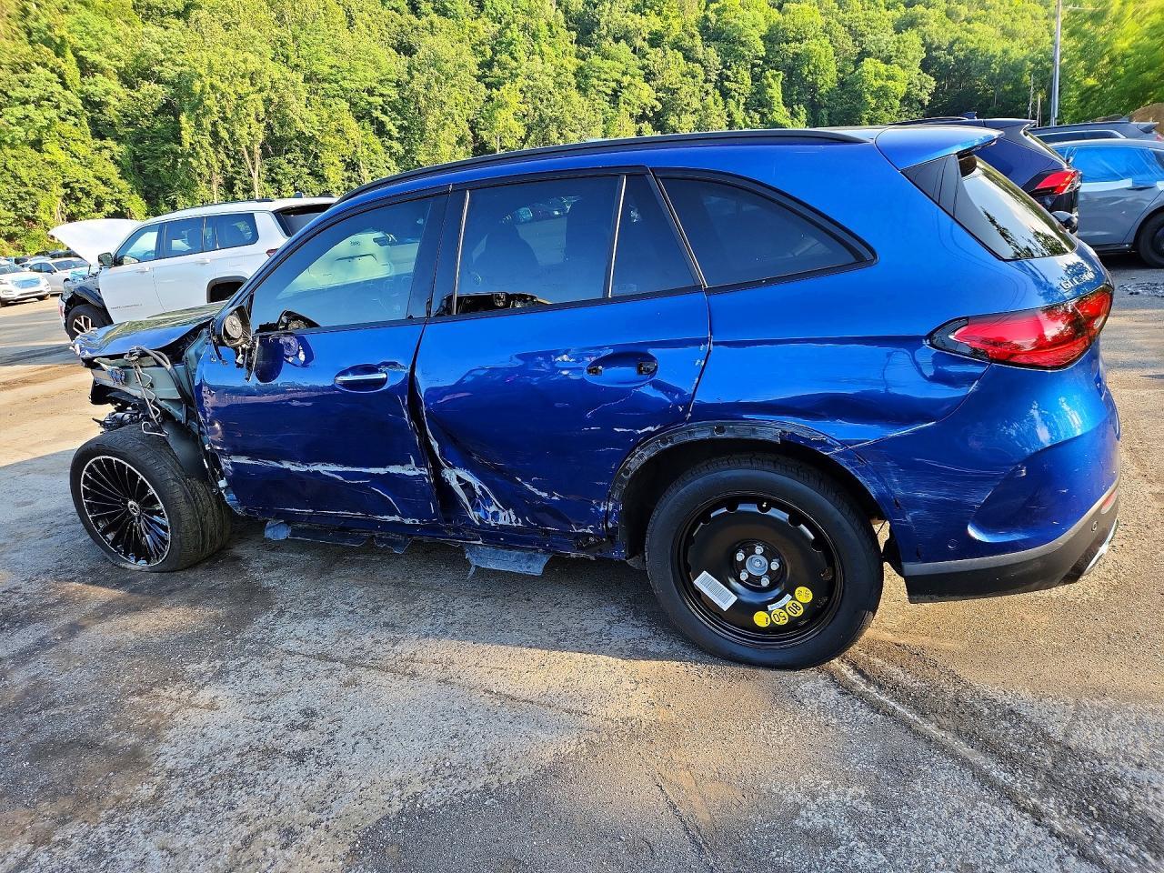2023 Mercedes-Benz Glc 300 4Matic - Фото 2