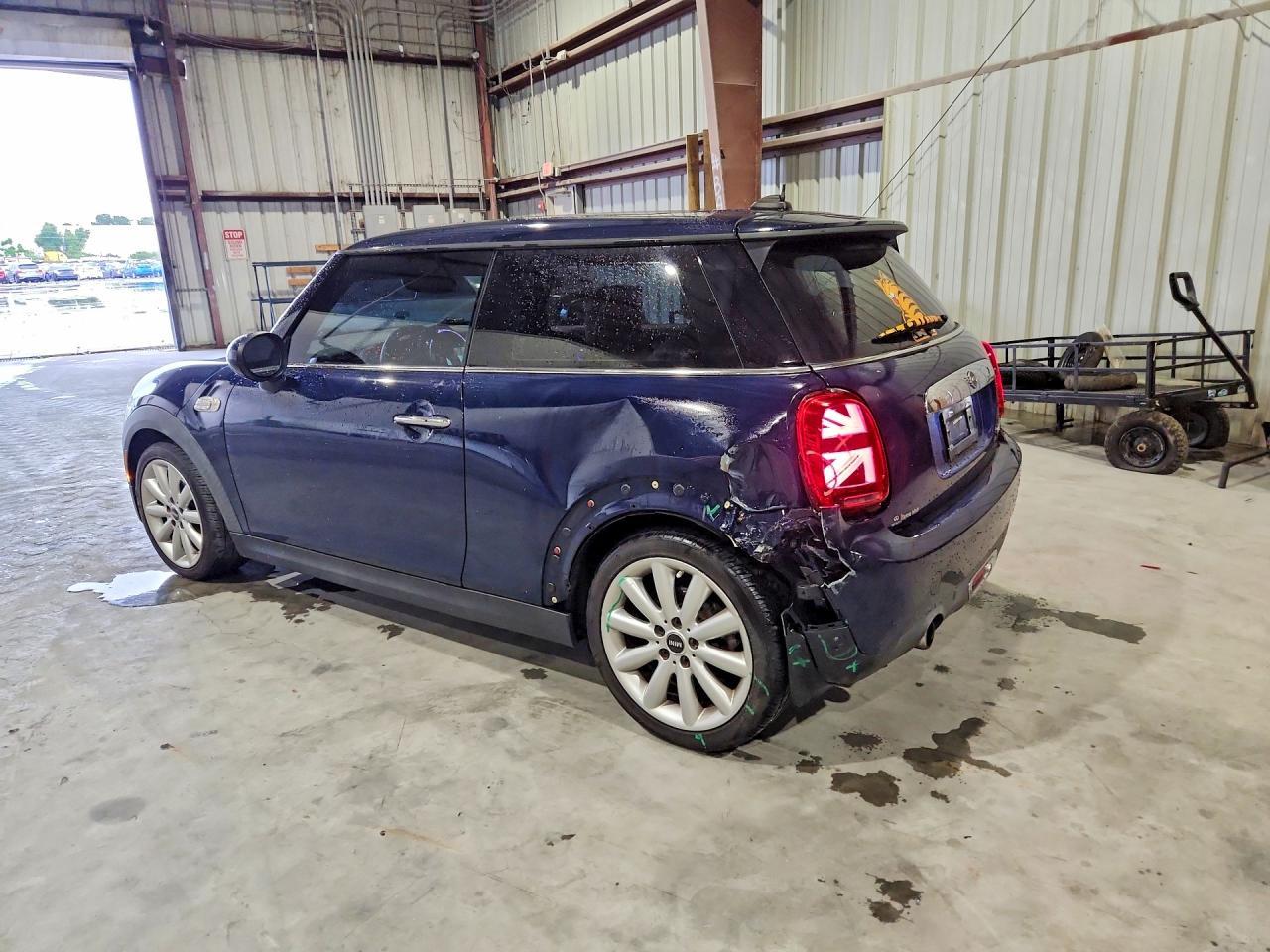 2019 Mini Cooper - Фото 2