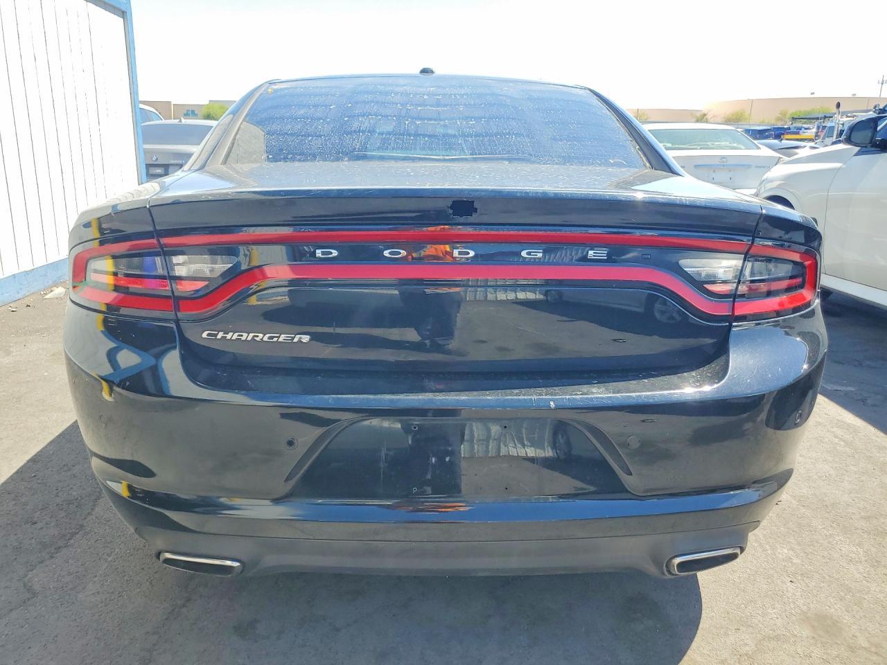 2015 Dodge Charger Se - Image 6