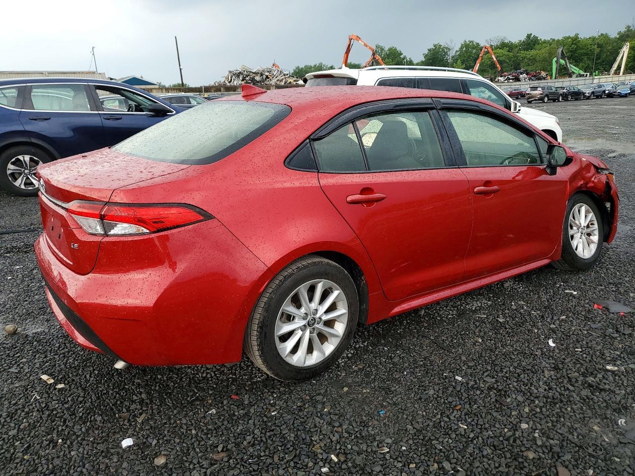 2020 Toyota Corolla Le - Image 3