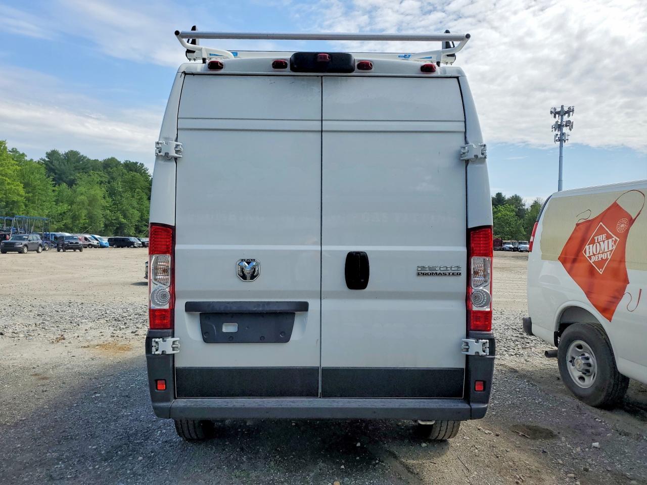 2025 Ram Promaster 2500 2500 High - Фото 6