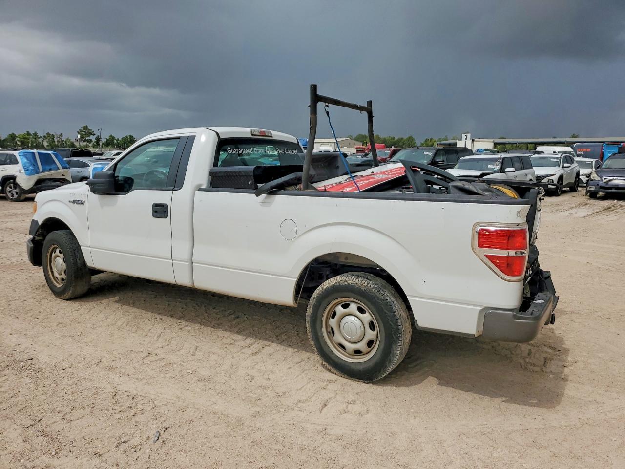 2012 Ford F150 - Фото 2