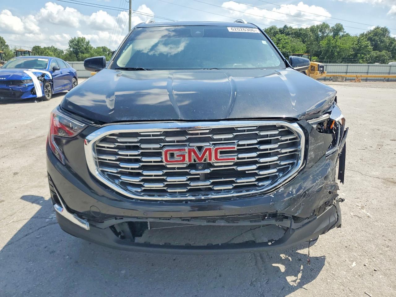 2020 GMC Terrain Denali - Image 5
