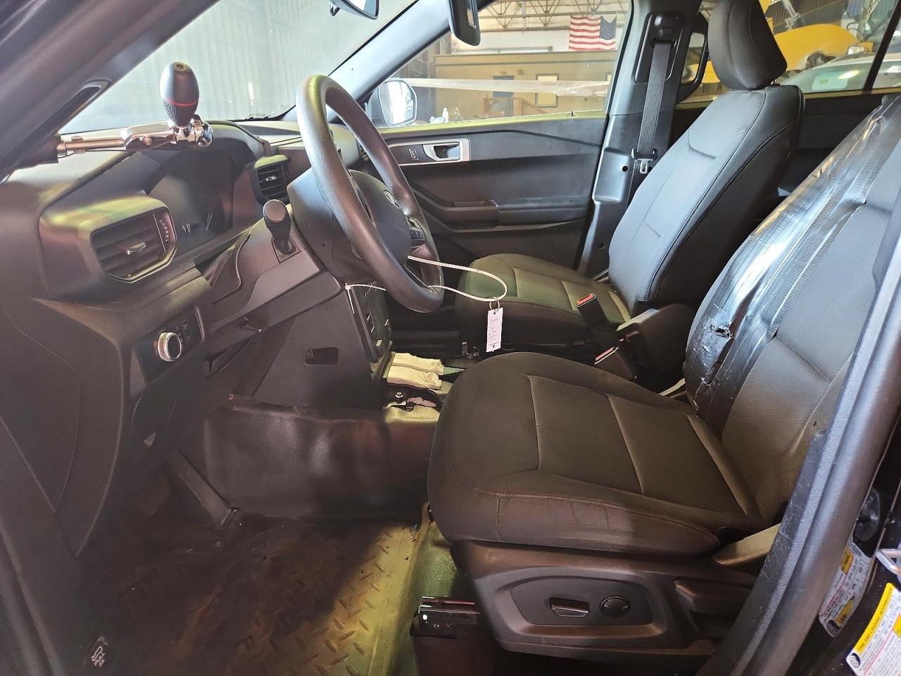 2023 Ford Explorer Police Interceptor - Image 7