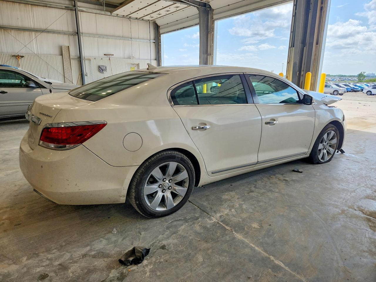 2013 Buick Lacrosse Premium - Фото 3