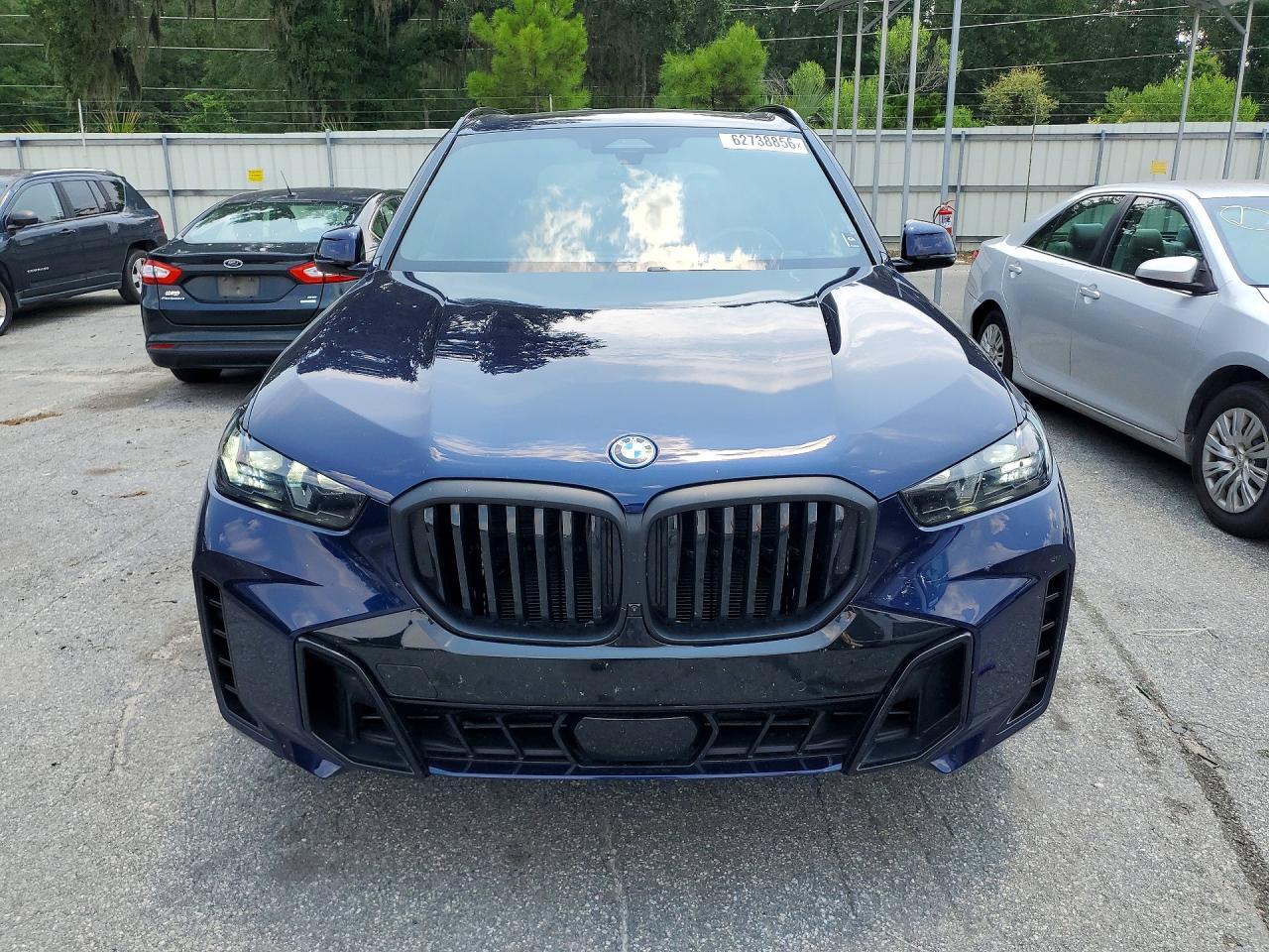 2026 BMW X5 - Image 5