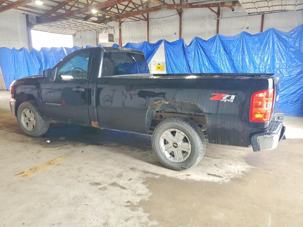 2013 Chevrolet Silverado K1500 Lt - Image 2