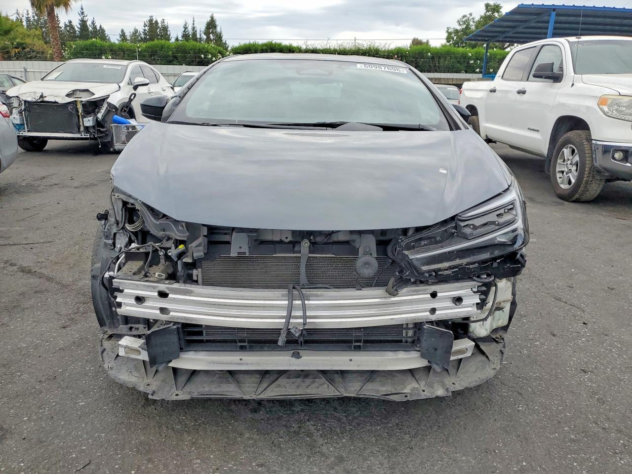 2024 Toyota Prius Le - Image 5
