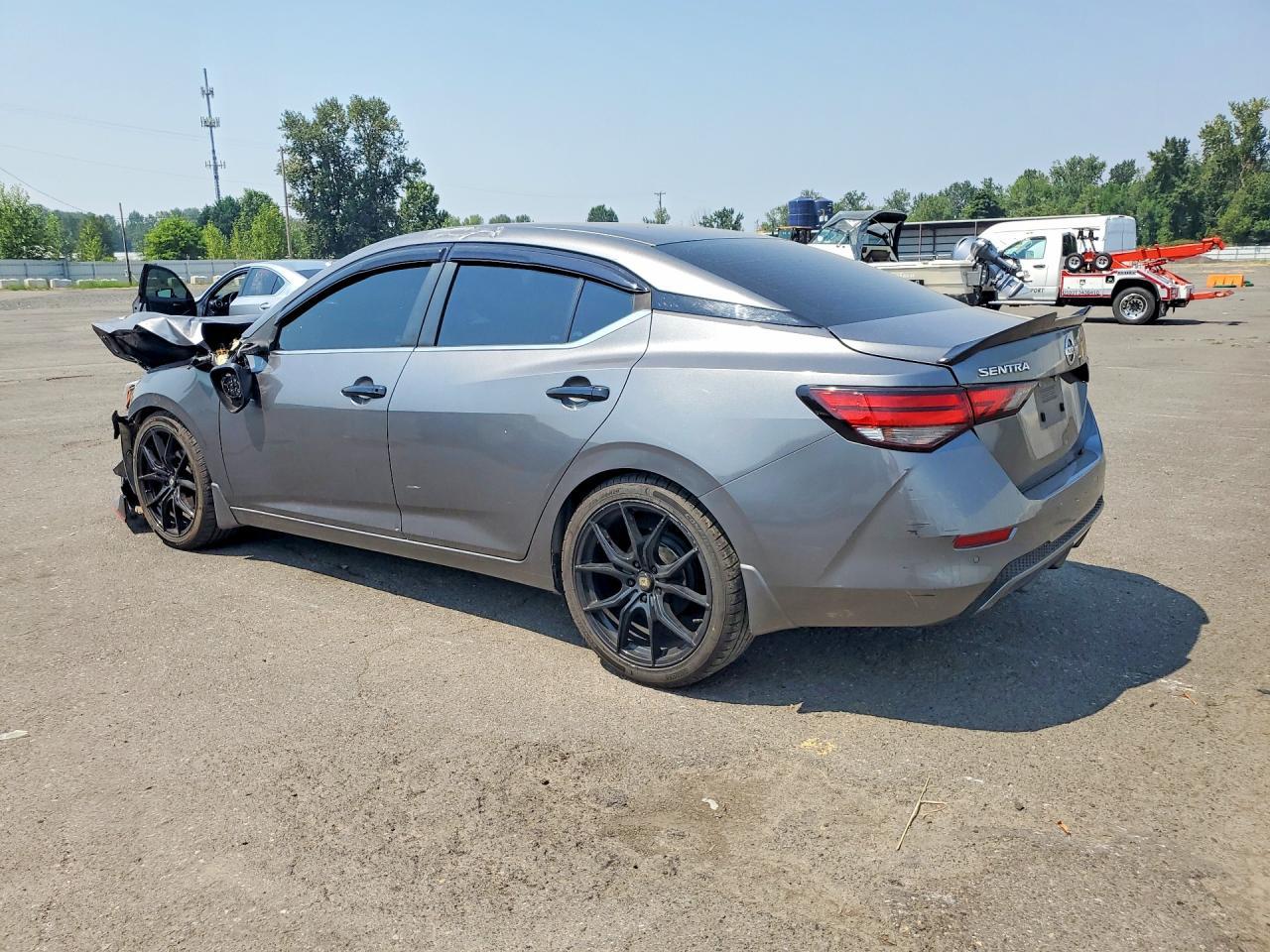 2020 Nissan Sentra S - Фото 2