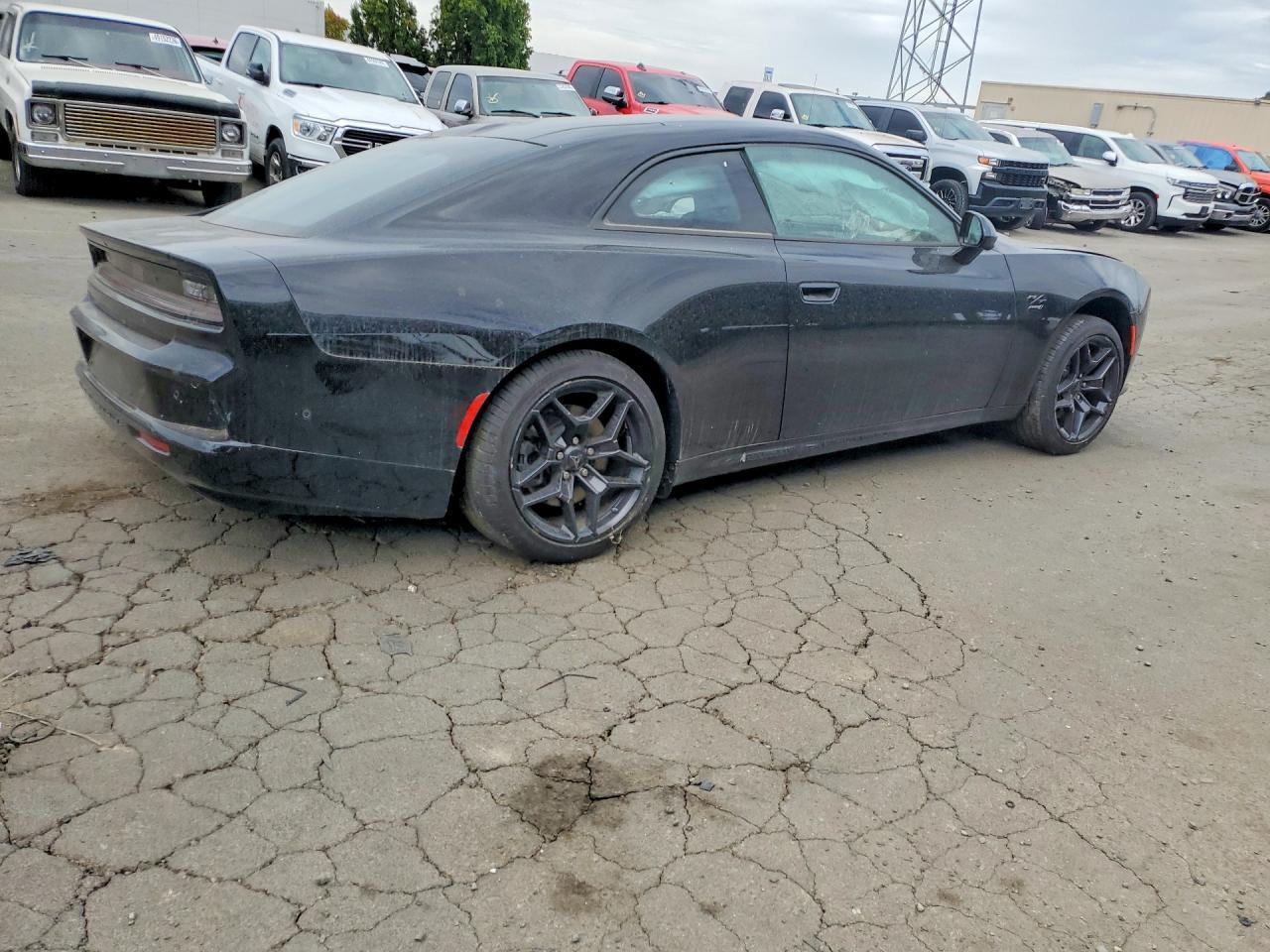 2024 Dodge Charger Daytona R/T - Image 3