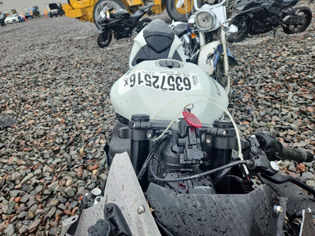 2025 Kawasaki Zx636 K - Фото 5