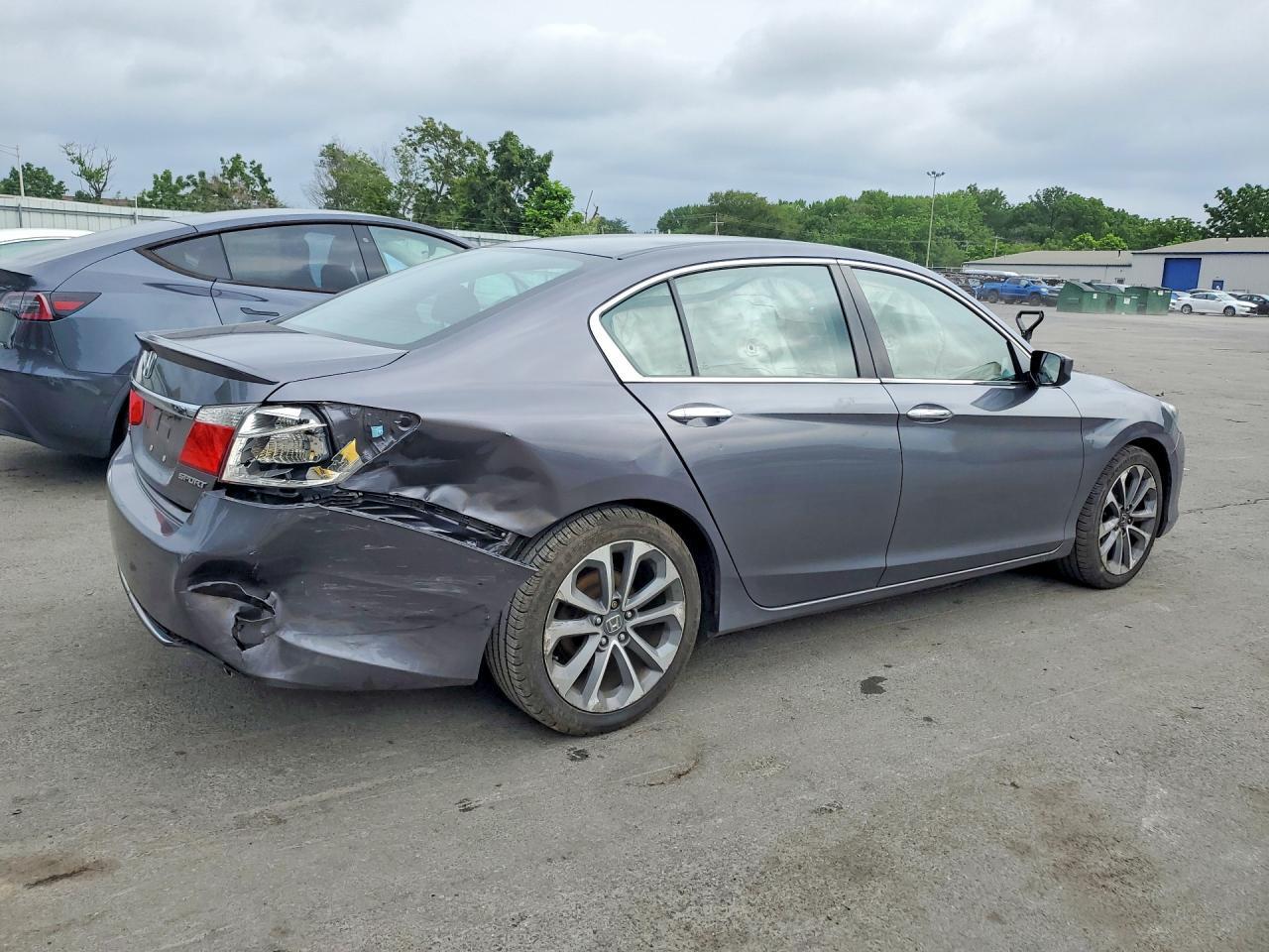 2015 Honda Accord Sport - Фото 3