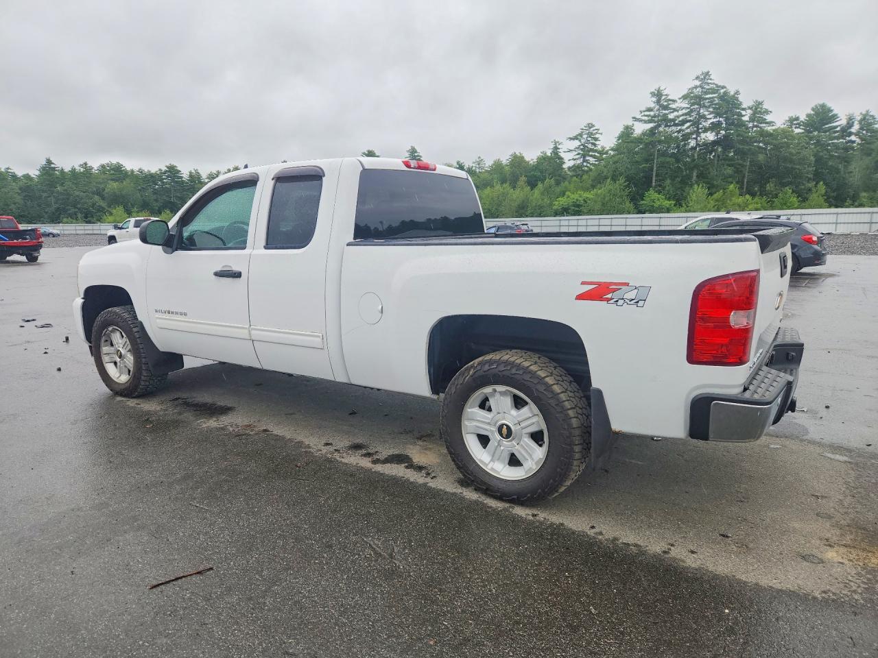 2012 Chevrolet Silverado K1500 Lt - Image 2