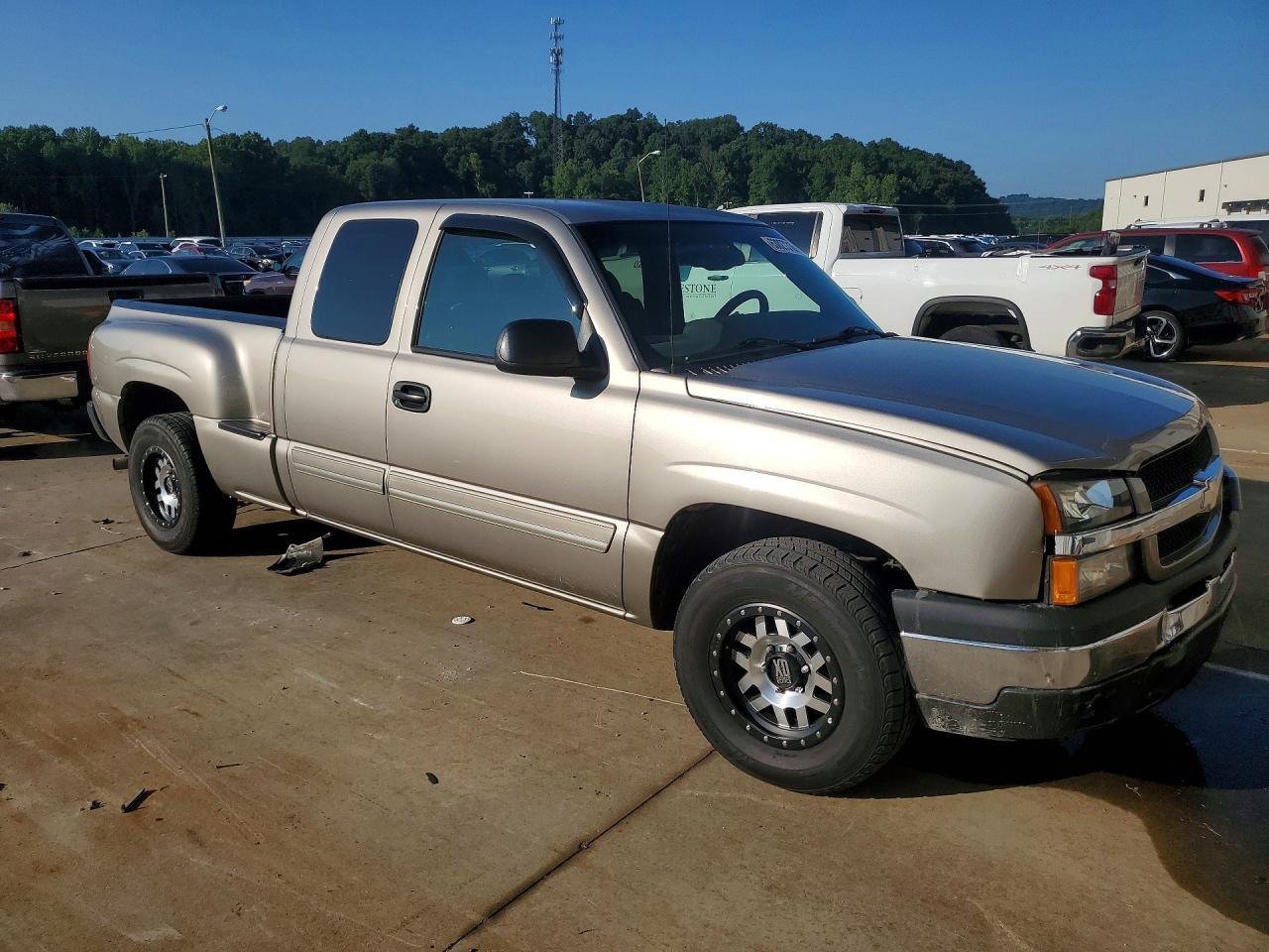 2003 Chevrolet Silverado C1500 - Фото 4