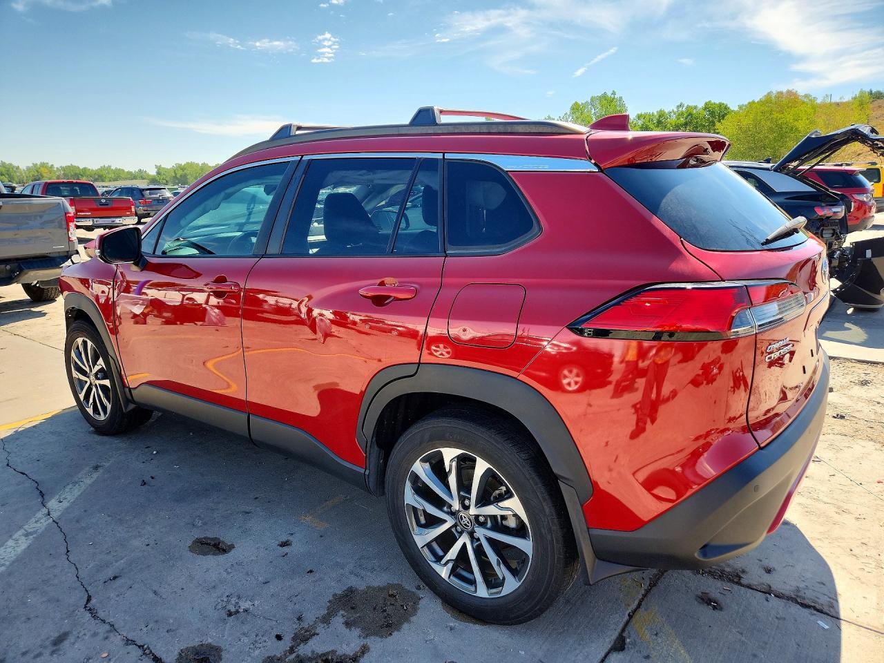 2023 Toyota Corolla Cross Xle - Фото 2