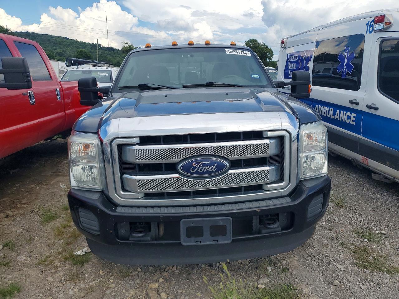 2016 Ford F350 Super Duty - Фото 5