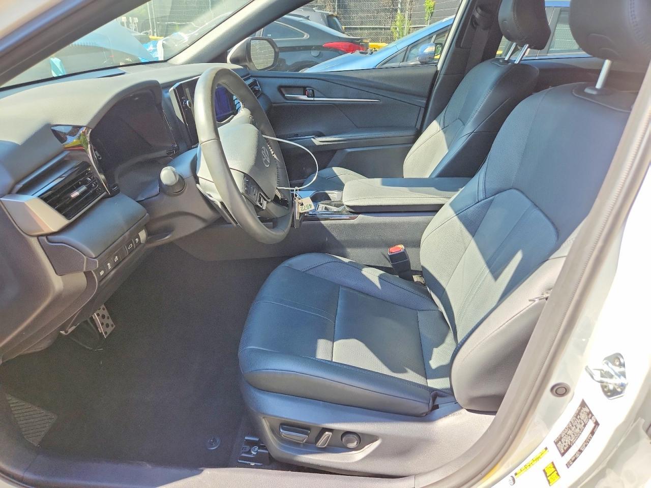 2025 Toyota Camry Xse - Фото 7