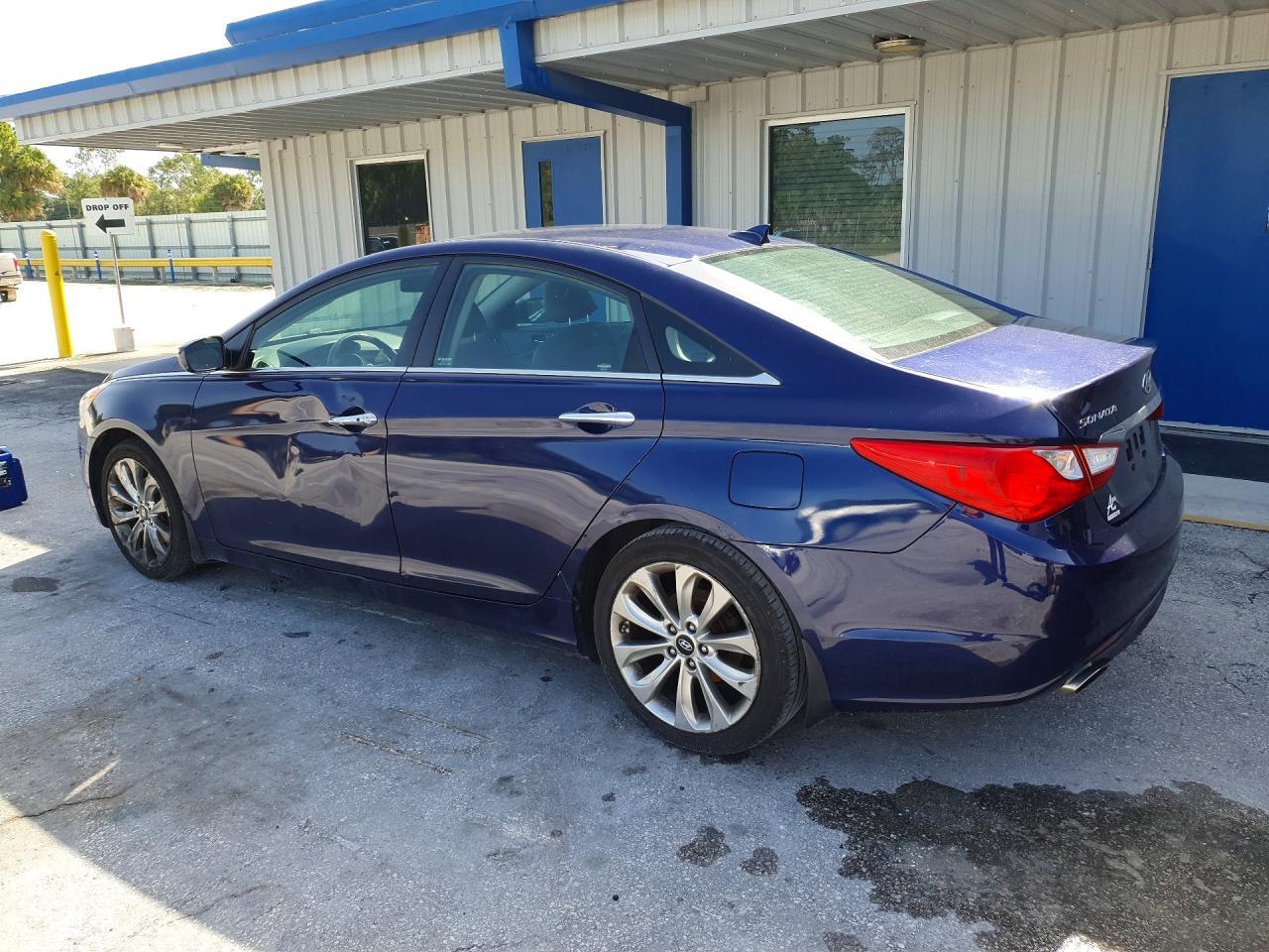 2013 Hyundai Sonata Se - Фото 2