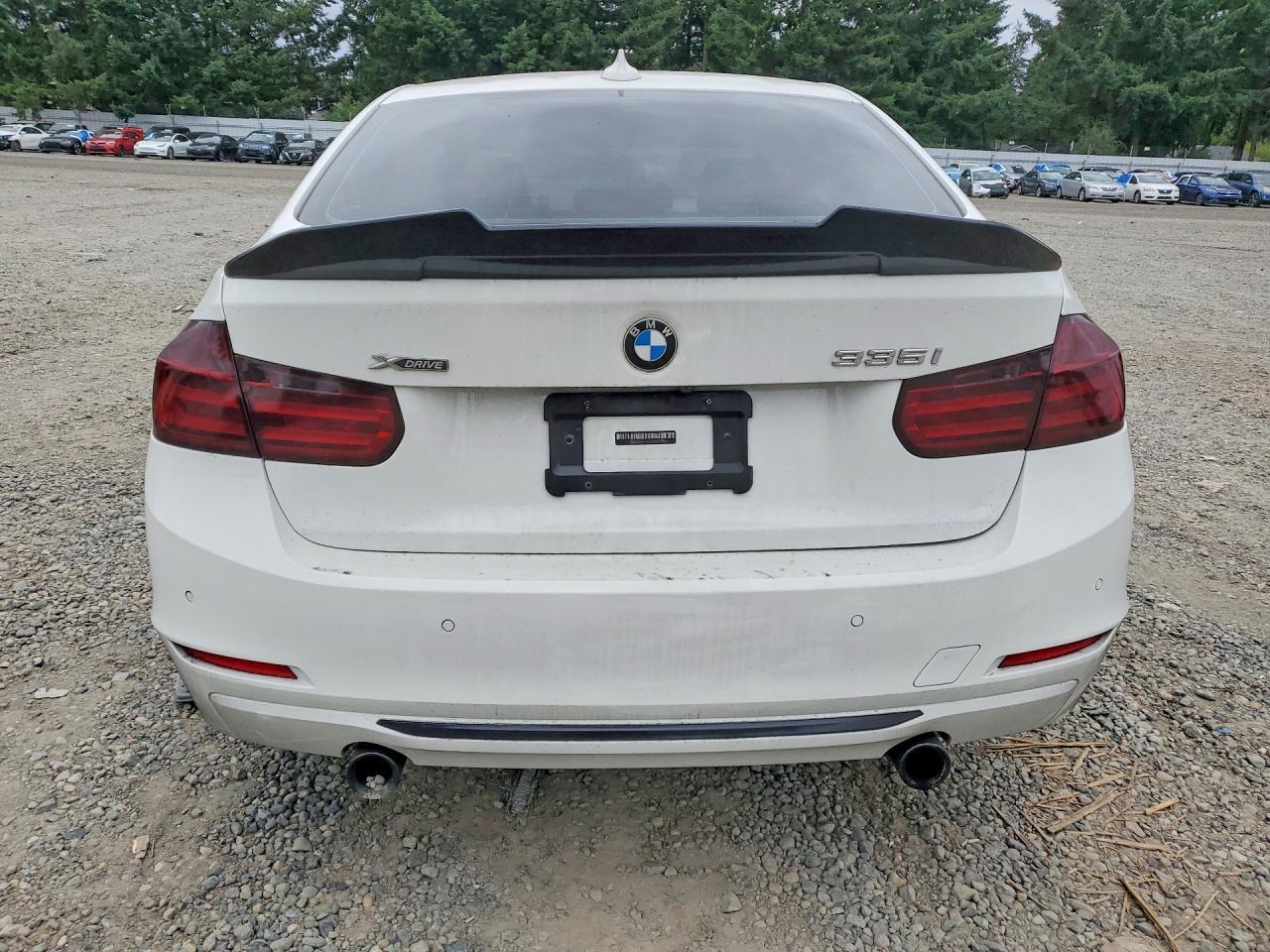 2014 BMW 335 Xi - Фото 6