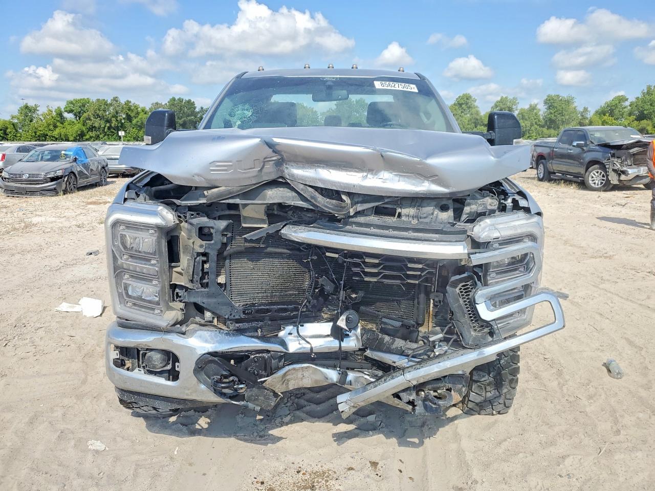 2024 Ford F350 Super Duty - Image 5