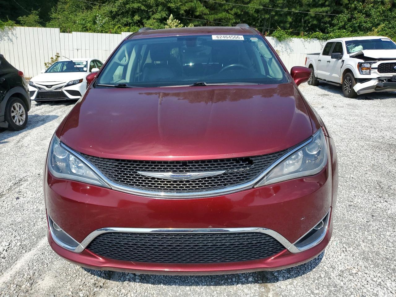 2017 Chrysler Pacifica Touring L Plus - Фото 5