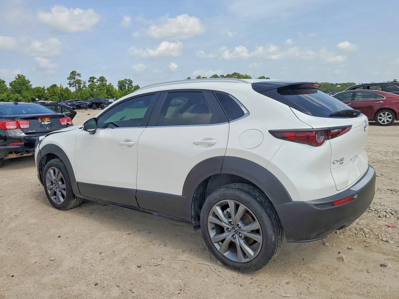 2025 Mazda Cx-30 Preferred - Фото 2