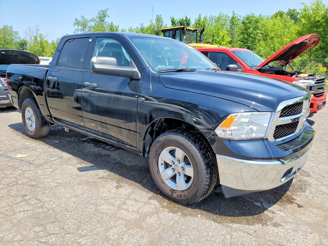 2023 Ram 1500 Classic Slt - Фото 4