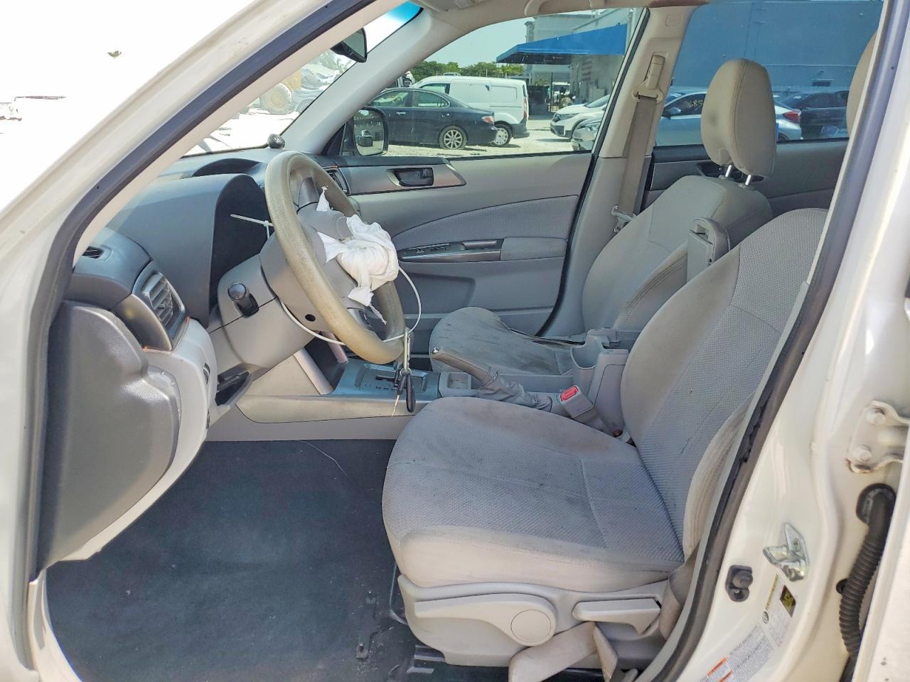 2011 Subaru Forester 2.5X - Фото 7